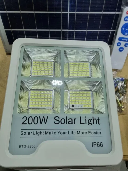 solárna led lampa vÖgler gmbh 200w | neutrálna biela | smd diódy | sumrakový senzor solárna led lampa vÖgler gmbh 200w | neutrálna biela | smd diódy | sumrakový senzor