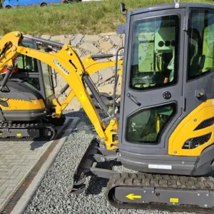 minibager krÜger ex25 (2,5t): motor yanmar + kabína s klimatizÁciou. japonská spoľahlivosť.