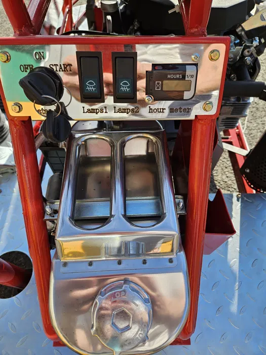 dvojrotorová motocarná hladiačka betónová d 36 | motor honda gx690 23,1 hp | profesionálny hladič s posedom dvojrotorová motocarná hladiačka betónová d 36 | motor honda gx690 23,1 hp | profesionálny hladič s posedom