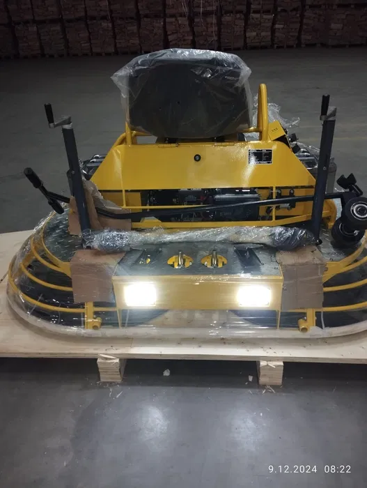 dvojrotorová dopravná hladiačka betónová pt d36 | motor b&s vanguard 24 hp | profesionálny hladič s posedom dvojrotorová dopravná hladiačka betónová pt d36 | motor b&s vanguard 24 hp | profesionálny hladič s posedom