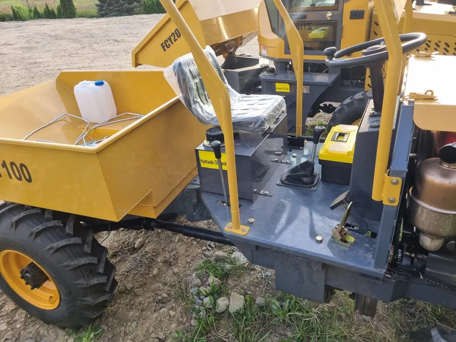 záhradný sklápač agm pol zy 100 s dieselovým motorom, 17 kw, 1246 cm³, nový, 1 tona záhradný sklápač agm pol zy 100 s dieselovým motorom, 17 kw, 1246 cm³, nový, 1 tona