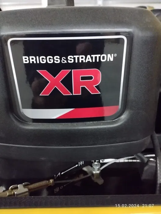 cestný valec 1 tona briggs & stratton usa originál cestný valec 1 tona briggs & stratton usa originál