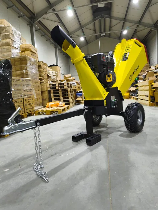 benzínový drvič konárov krÜger 16 hp – motor briggs & stratton 420cc – profesionálny štiepkovač do 120 mm benzínový drvič konárov krÜger 16 hp – motor briggs & stratton 420cc – profesionálny štiepkovač do 120 mm